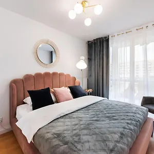 Metro Kondratowicza Velvet Apartament Warszawa